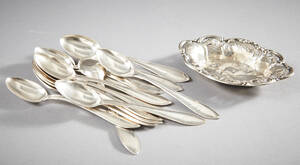 Teskedar i silver