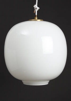 Vilhelm Lauritzen. Radiohuspendel, Ø 32 cm 