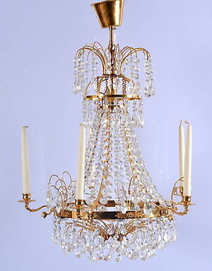 TAKKRONA, med prismor, 1900-talets andra hälft.