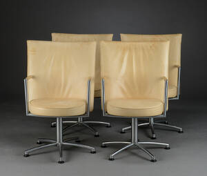 Johannes Foersom  Peter Hiort-Lorenzen. Fire konferencestole, model EJ-70R 4 