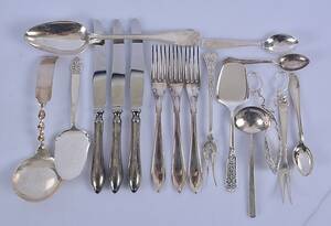 SILVERFÖREMÅL, 17 delar, 181900-tal.