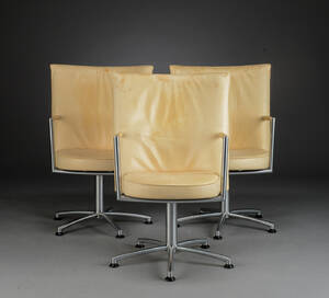 Johannes Foersom  Peter Hiort-Lorenzen. Tre konferencestole, model EJ-70R 3  Denne vare er sat til omsalg under nyt varenummer 4133723