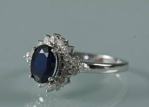 Safir- og diamantring