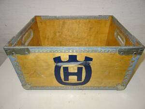 Husqvarna trä låda