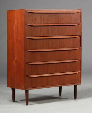 Dansk møbelproducent. Kommode, teaktræ