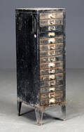Lille industri kommode af metal, 1900-tallet