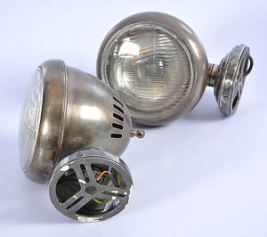 VÄGGLAMPOR, 1 par, metallglas, 1900-tal.