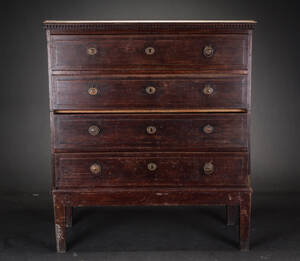 Dragkiste af egetræ, Louis XVI form, 1800-tallet