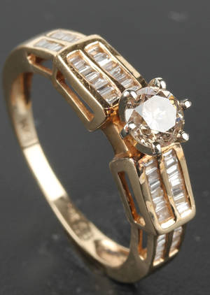 Brillant- og diamantring