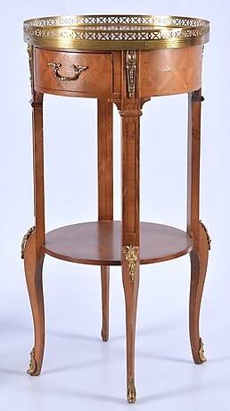 LAMPBORD med låda, rokokostil, 1900-tal.