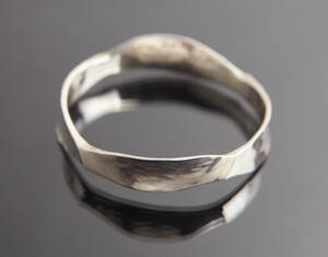 Armring sterlingsilver design Bo-Gustav Åhlén