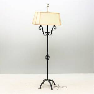 Golvlampa