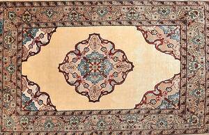 MATTA, handknuten, silke, 50x79 cm.