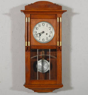 Väggpendyl ek Jugend 1900-talets början