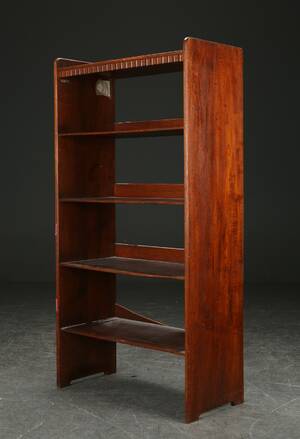 Martin Nyrop. Lille reol tegnet til Københavns Rådhus