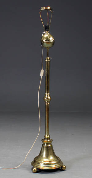 Standerlampe af messing