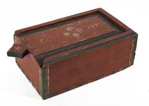 Låda med skjutlock, allmoge, daterad 1873