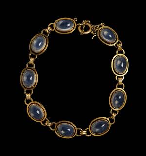 Armband ring i 18 k guld månstenar