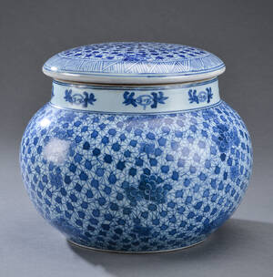 Kinesisk lågkrukke, 1900-tallet