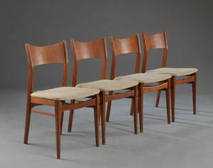 Fire stole af teaktræ. 4