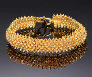 Armbånd af 14 kt. guld, ca. 30 gram Denne vare er sat til omsalg under nyt varenummer 5022122
