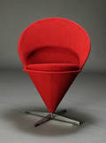 Verner Panton. Kræmmerhusstol  cone chair