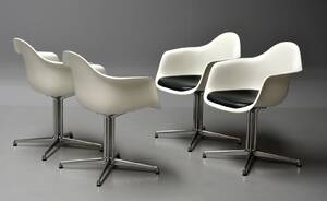 Charles Ray Eames, Sæt på fire skalstole, model DAL 4