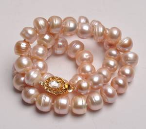 Collier med gl. rosa ferskvands kulturperler