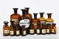 Parti apoteksflaskor