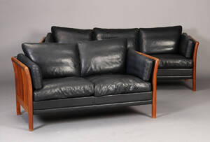 Mogens Hansen. to og tre pers. sofa, af massivt kirsebærtræ 2 