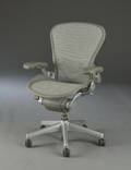Donald Chadwick, Aeron kontorstol 