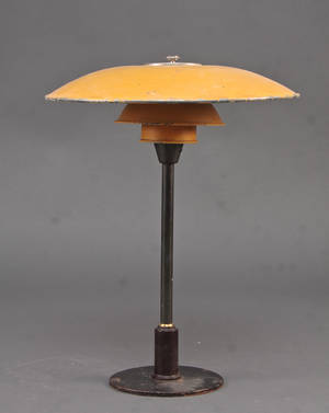Poul Henningsen 1894-1967 Bordlampe PH 3½2, 1940erne