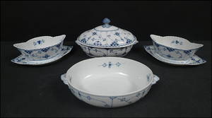 Royal Copenhagen, musselmalet helblonde 4