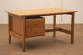 Hans J. Wegner 1914-2007. Skrivebord