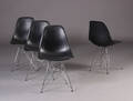 Charles Eames. Fire spisestole, model DSR 4 