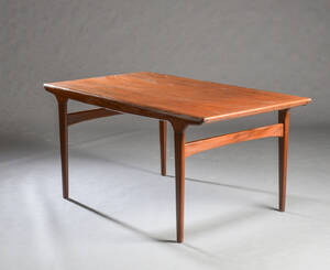 Johannes Andersen. Spisebord, teaktræ 