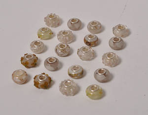 20 Charlotte Borgen beige i beige nuancer 20