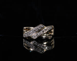 Ring, Diamanter, 0.21ct, 18K guld, vikt 4,3g