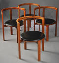 Niels Jørgen Haugesen. String chair. Fire stole 4
