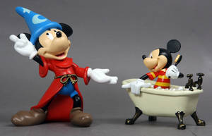 Walt Disney figurer. Mickey Mouse 2