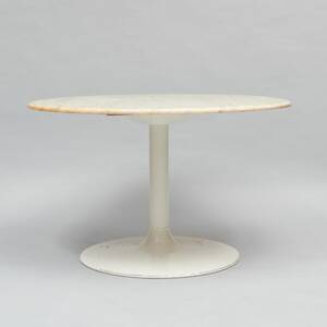 Pelarbord, med marmorskiva