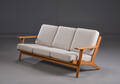 Hans J. Wegner. Tre-personers sofa model GE2903