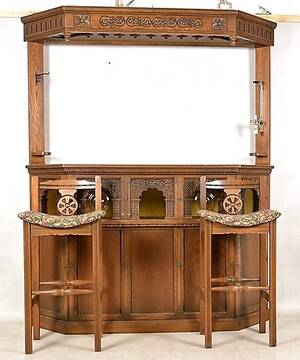 BARDISK med BARSTOLAR 2 st, 19002000-tal.