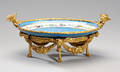 Fransk opsats af bronze med fad af porcelæn, 1800-tallets slutning