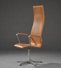 Arne Jacobsen Oxford højrygget stol, cognacfarvet læder.  Denne vare er sat til omsalg under nyt varenummer 4514723