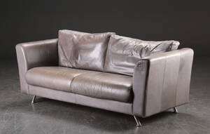 Skalma. To-pers. sofa, læder