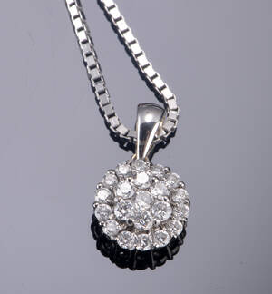 Diamantvedhæng ca 0.46 ct.