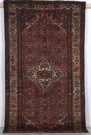 Persisk gallerimatta Hosseinabad mått 230x126 cm.