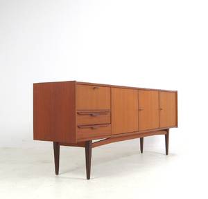 Großes Teak Sideboard der 1960er Jahre