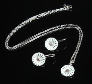 Georg Jensen. Marguerit smykkesæt 3
